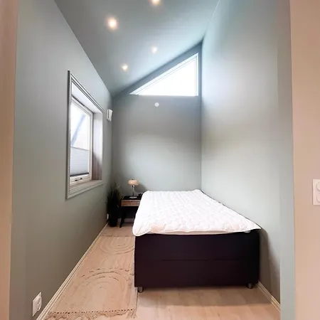 Scandinavian Modern With Strategic Location For Travelers Apartment *